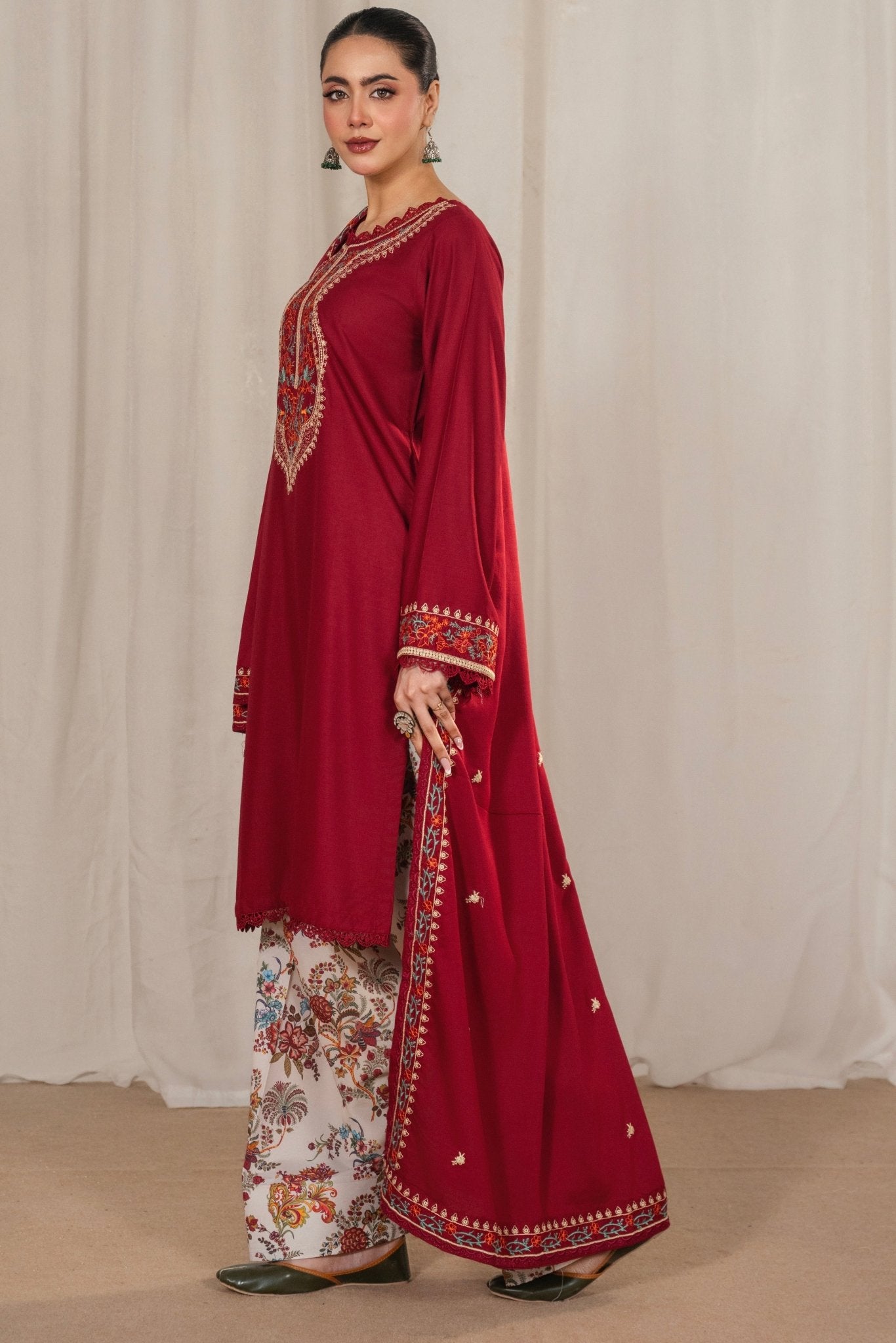 Gulaal Embroided 3 Pc - Noor - e - Ujala