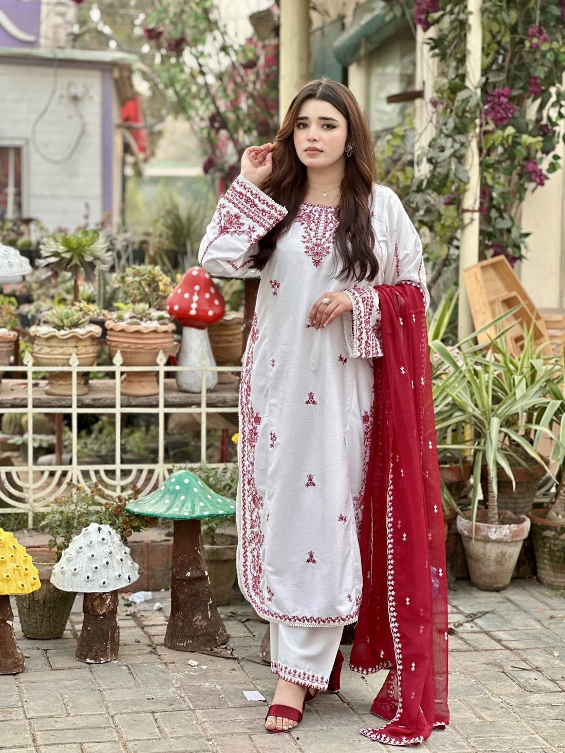 Ayzel Embroided 3 pc - Noor - e - Ujala