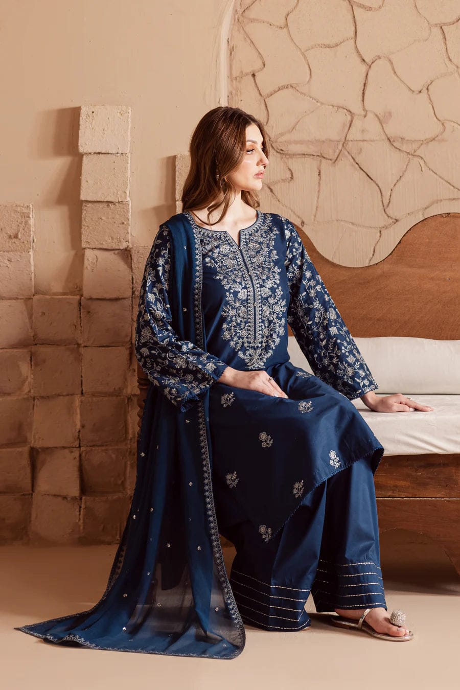 Sapphire Embroided 3 pc - Noor - e - Ujala