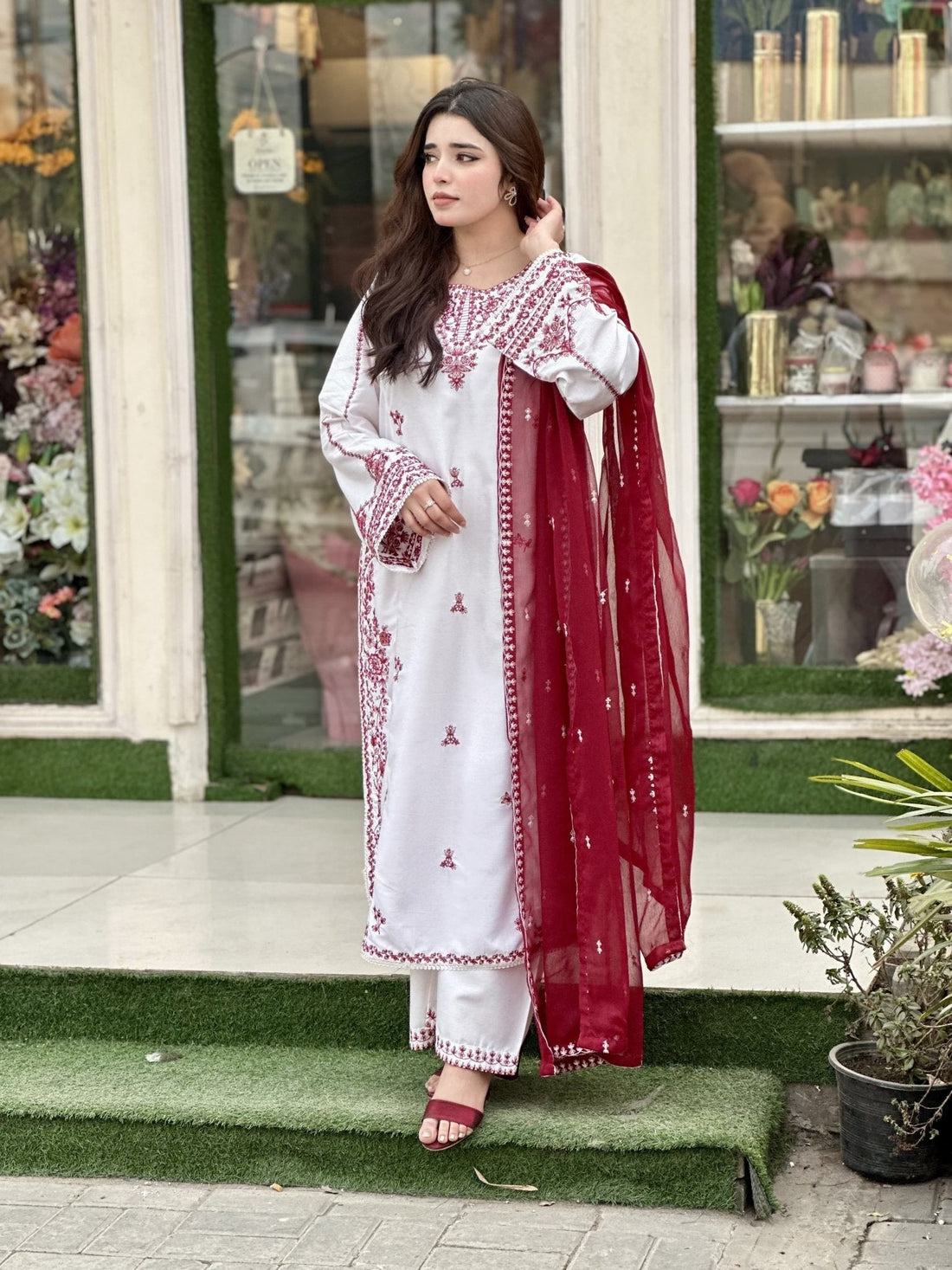 Ayzel Embroided 3 pc - Noor - e - Ujala