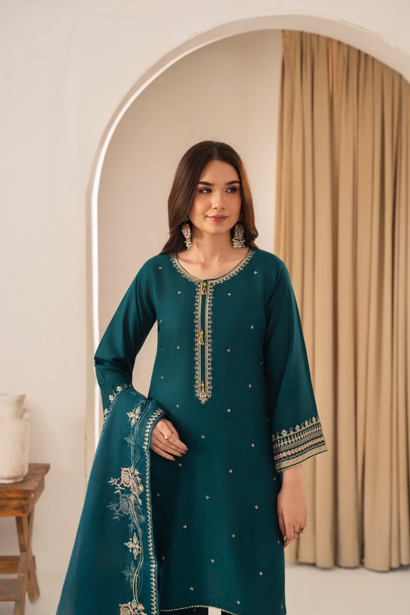 Liva embroided 3 pc - Noor - e - Ujala
