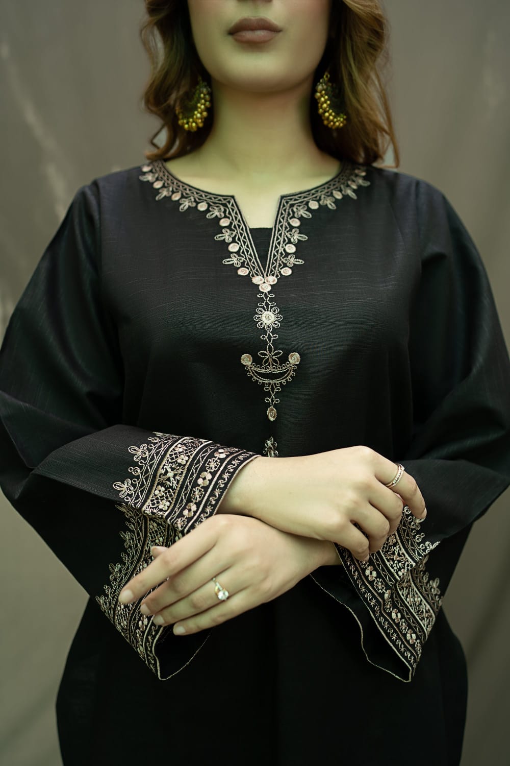 Black Iris long length - Noor - e - Ujala