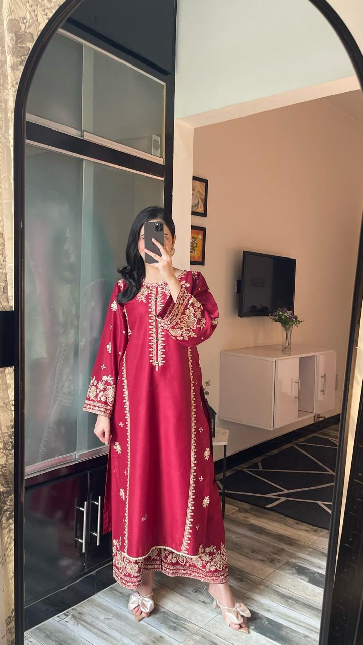 CRANBERRY Embroided 2 pc - Noor - e - Ujala