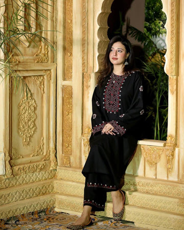 SINDHI LONG LENGHT EMBROIDERY 2PC - Noor - e - Ujala