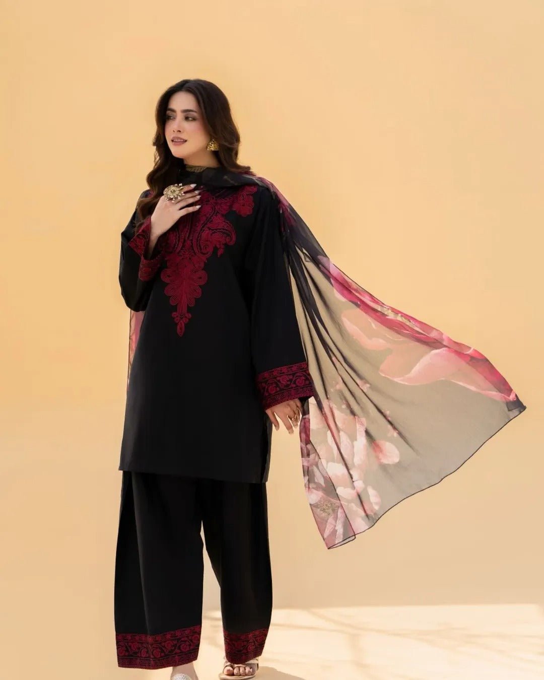 Marina 3 pc stitched - Noor - e - Ujala